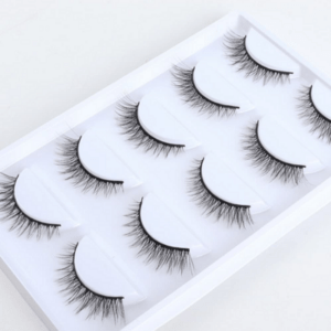 natural short eyelash