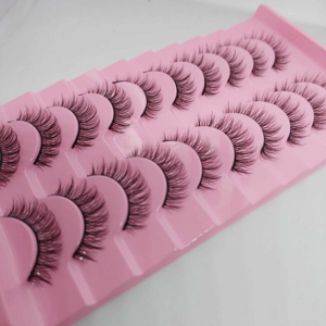 natural curly eyelash