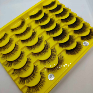 false lashes