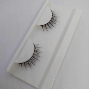 natural eyelash