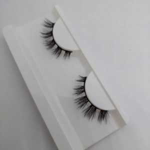 natural lash